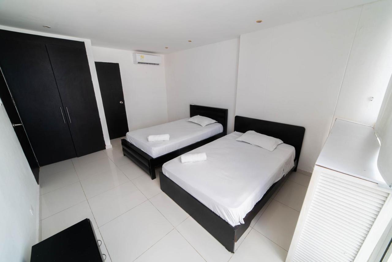 Cozy Apartment In El Laguito Cartagena Luaran gambar