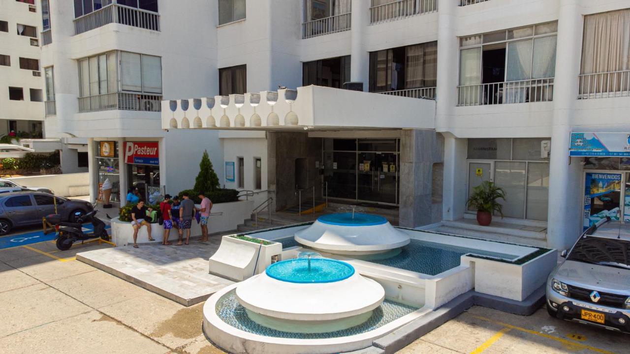 Cozy Apartment In El Laguito Cartagena Luaran gambar