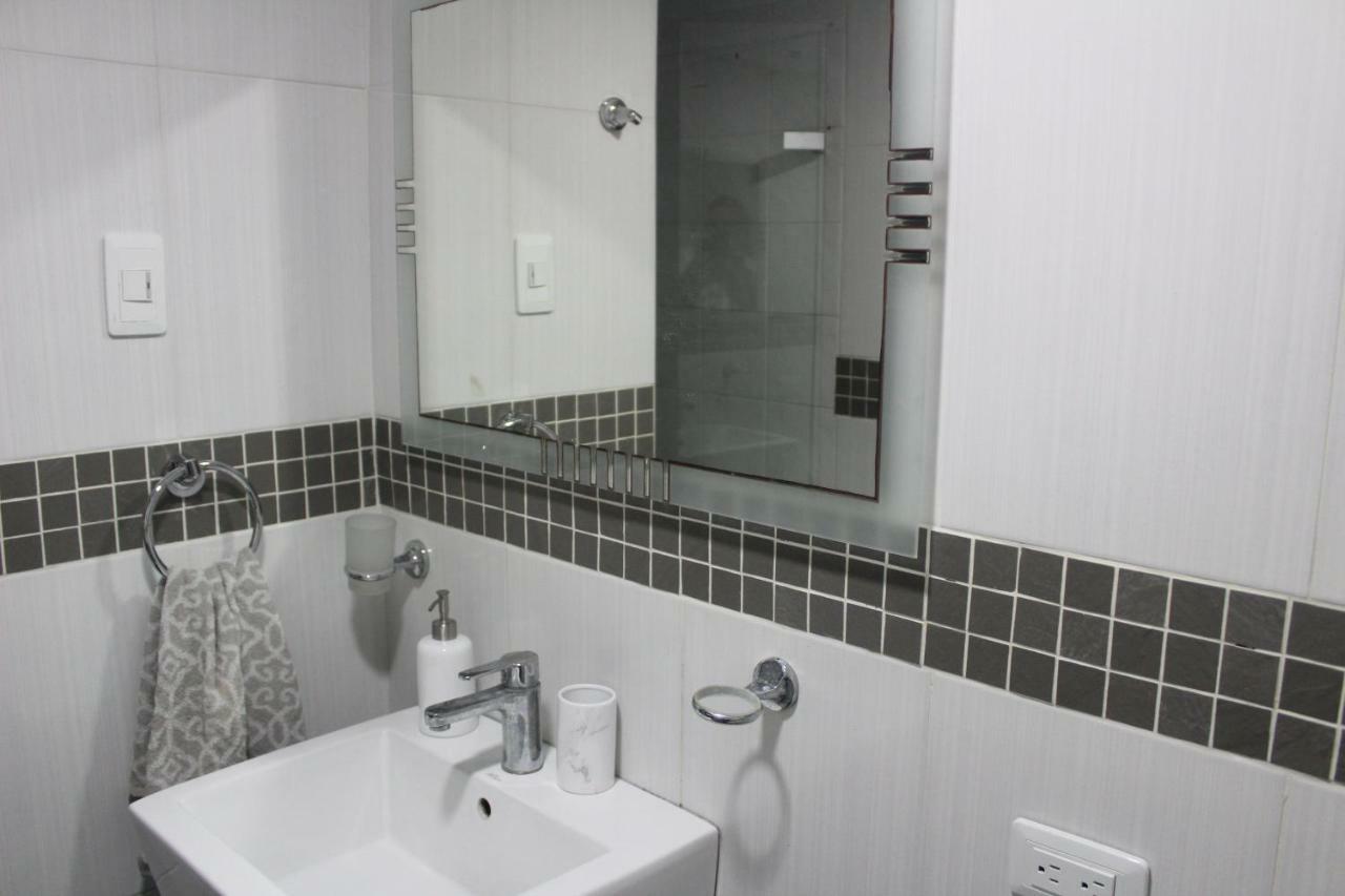 Cozy Apartment In El Laguito Cartagena Luaran gambar